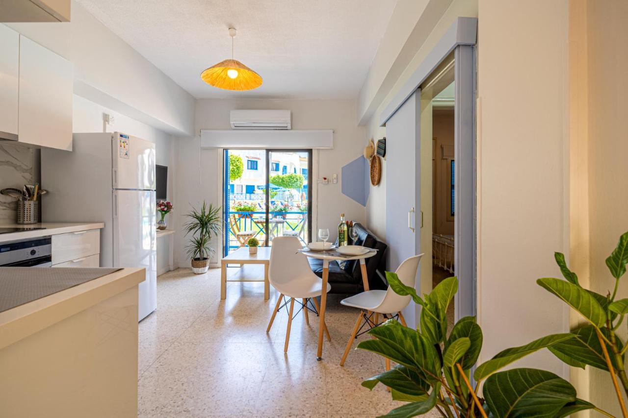 Sea Breeze 1-Br Apt In Pyla Eksteriør bilde